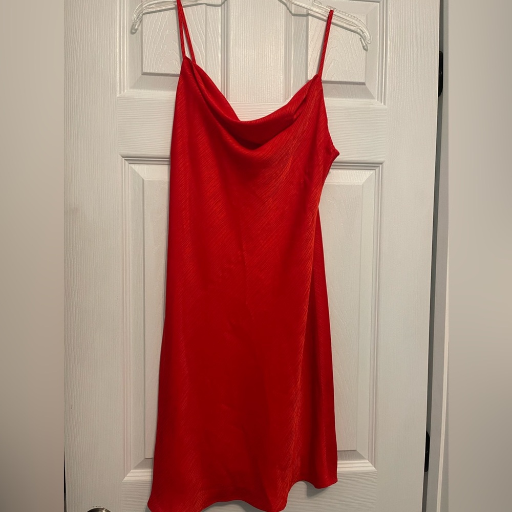 House of Harlow Ira Mini Dress in Crimson, Size Small, Never worn
